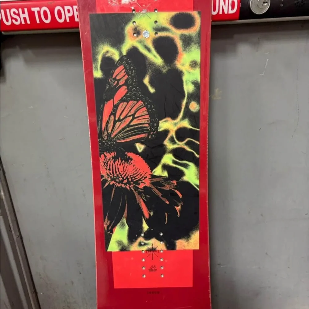 Snowboard - Picture 3 of 3